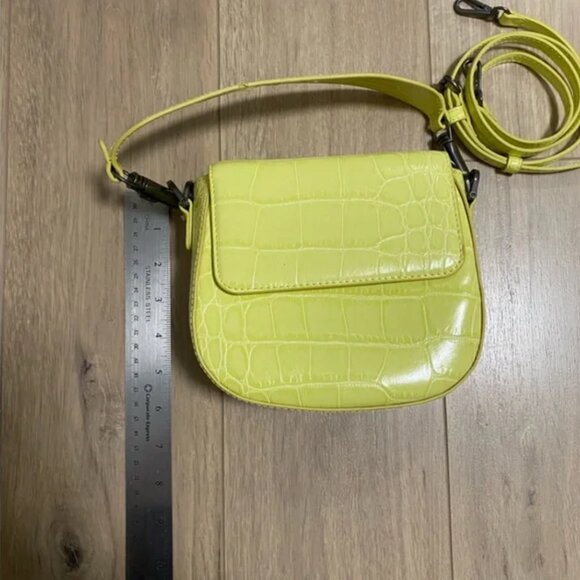 Zara Animal Embossed Crossbody Bag - Picture 6 of 8
